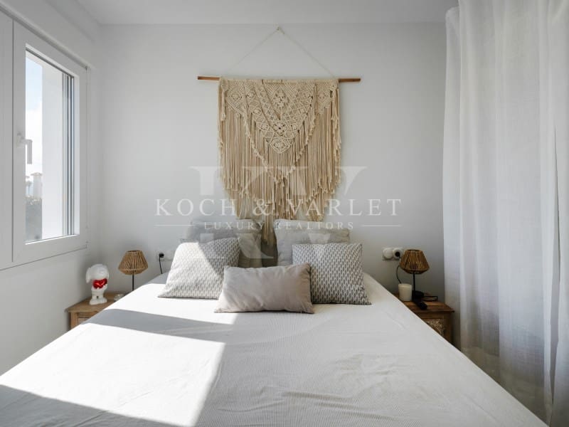 3 soverom Villa til salgs i Oliva Nova med svømmebasseng - € 649 000 (Ref: 8776453)