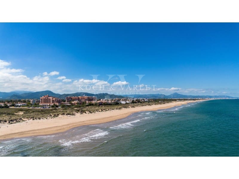 3 soverom Villa til salgs i Oliva Nova med svømmebasseng - € 649 000 (Ref: 8776453)