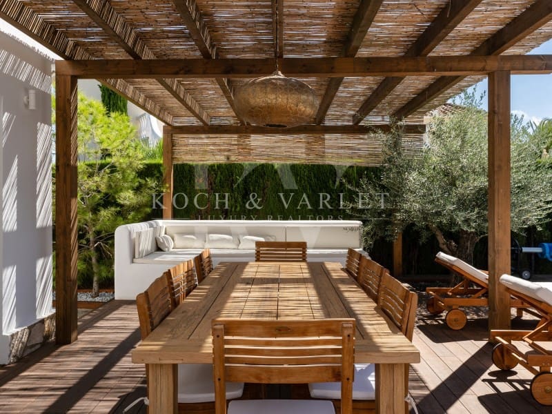 3 soverom Villa til salgs i Oliva Nova med svømmebasseng - € 649 000 (Ref: 8776453)