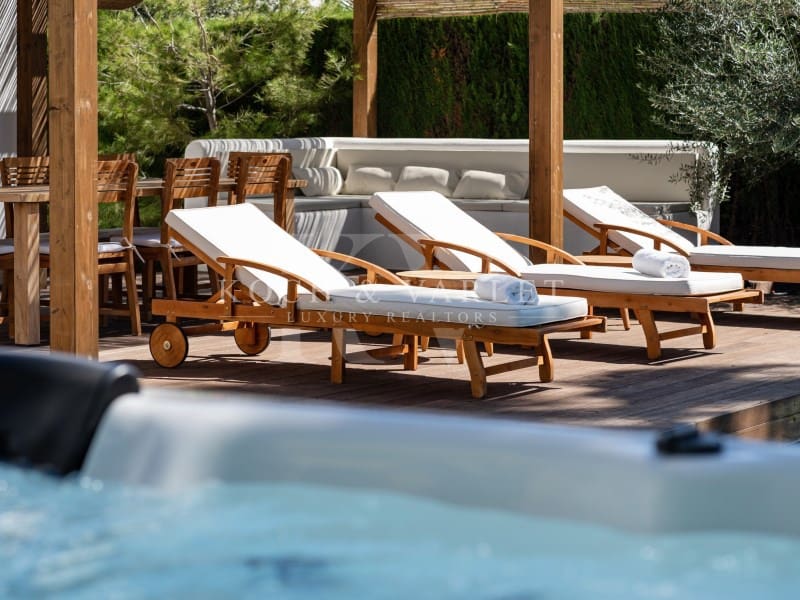 3 soverom Villa til salgs i Oliva Nova med svømmebasseng - € 649 000 (Ref: 8776453)