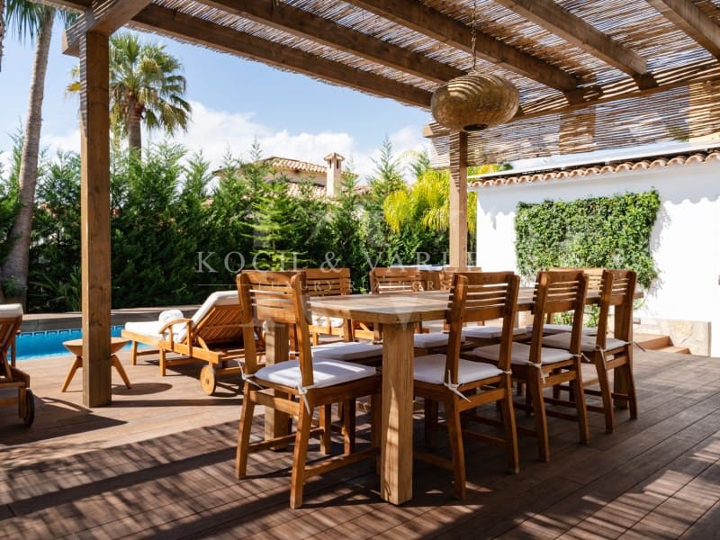 3 soverom Villa til salgs i Oliva Nova med svømmebasseng - € 649 000 (Ref: 8776453)