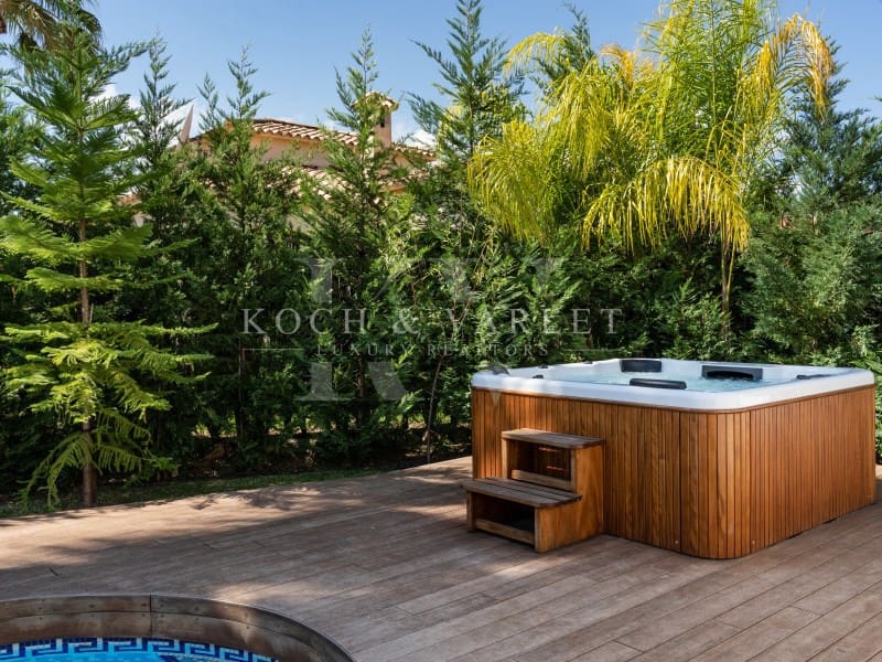 3 soverom Villa til salgs i Oliva Nova med svømmebasseng - € 649 000 (Ref: 8776453)