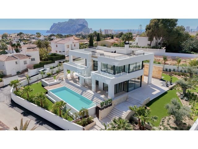 4 soveværelse Villa til salg i Benissa med swimmingpool - € 2.260.000 (Ref: 8886379)