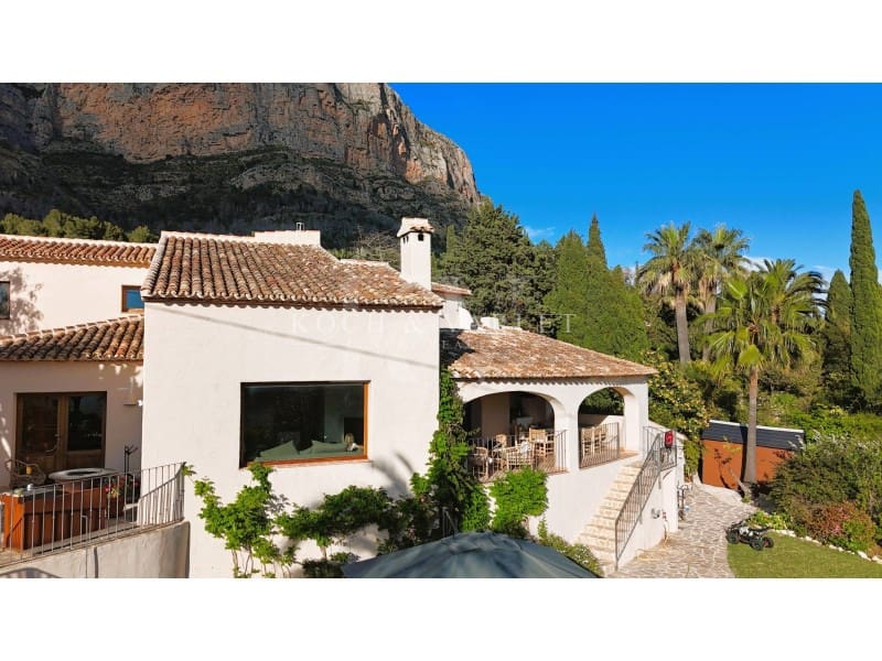 5 soveværelse Villa til salg i Javea / Xabia med swimmingpool garage - € 1.495.000 (Ref: 8954651)