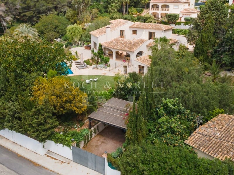 5 soveværelse Villa til salg i Javea / Xabia med swimmingpool garage - € 1.495.000 (Ref: 8954651)