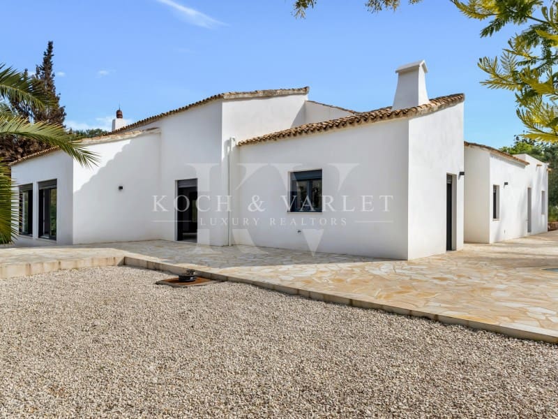 4 soveværelse Villa til salg i Javea / Xabia med swimmingpool garage - € 1.600.000 (Ref: 8968721)
