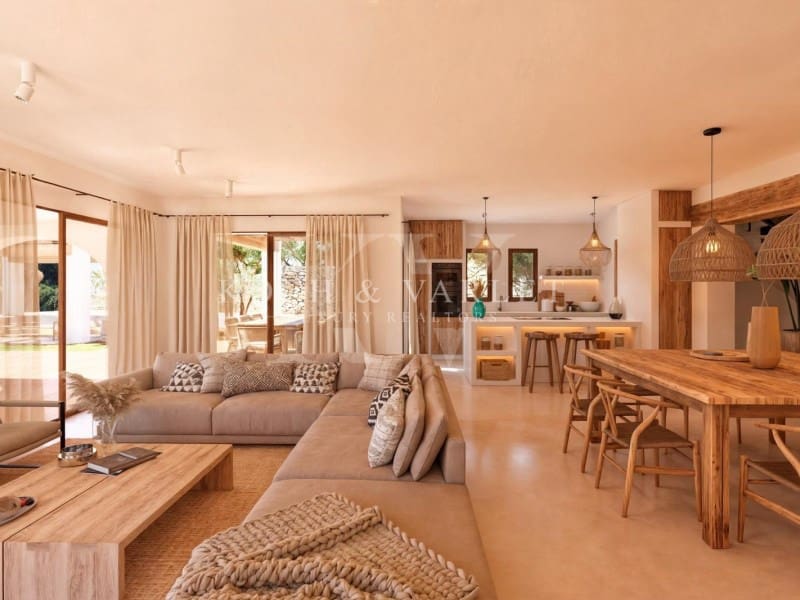 4 soveværelse Finca/Landehus til salg i Teulada med swimmingpool - € 1.795.000 (Ref: 8999185)