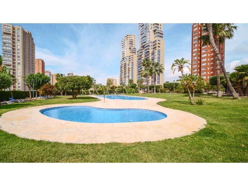 3 soveværelse Lejlighed til salg i Benidorm med swimmingpool garage - € 690.000 (Ref: 9005197)