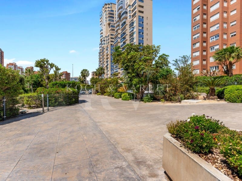 3 soveværelse Lejlighed til salg i Benidorm med swimmingpool garage - € 690.000 (Ref: 9005197)