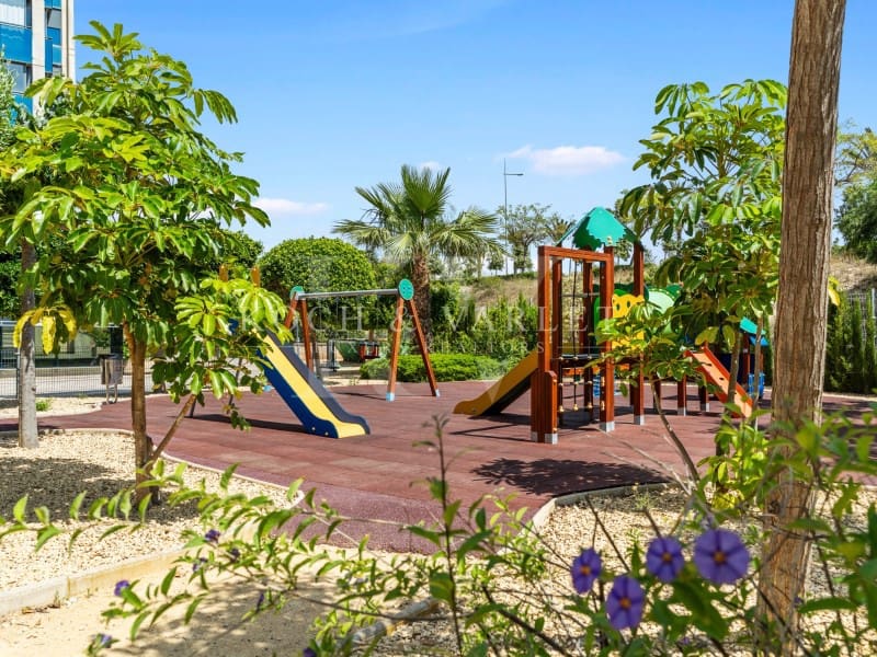 3 soveværelse Lejlighed til salg i Benidorm med swimmingpool garage - € 690.000 (Ref: 9005197)