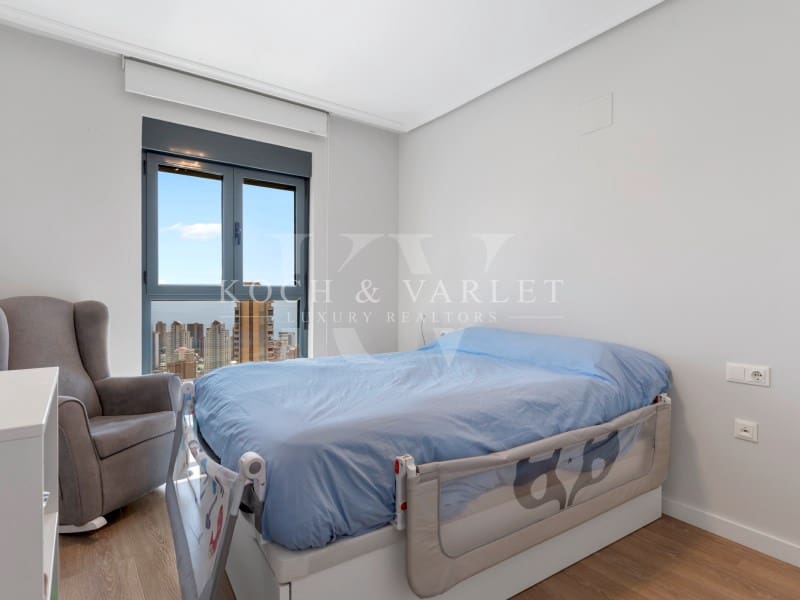 3 soveværelse Lejlighed til salg i Benidorm med swimmingpool garage - € 690.000 (Ref: 9005197)