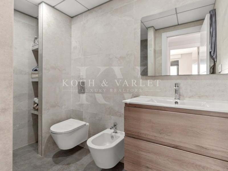 3 soveværelse Lejlighed til salg i Benidorm med swimmingpool garage - € 690.000 (Ref: 9005197)