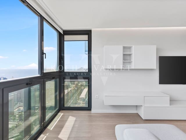 3 bedroom Apartment for sale in Juzgados - Plaza de Toros, Benidorm with pool garage - € 690,000 (Ref: 9005197)