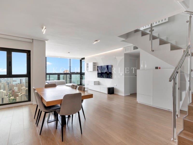 3 soveværelse Lejlighed til salg i Benidorm med swimmingpool garage - € 690.000 (Ref: 9005197)