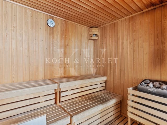 3 bedroom Apartment for sale in Juzgados - Plaza de Toros, Benidorm with pool garage - € 690,000 (Ref: 9005197)