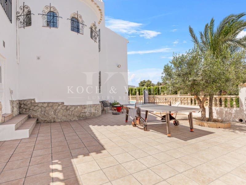 4 soveværelse Villa til salg i Javea / Xabia med swimmingpool - € 1.090.000 (Ref: 9032628)