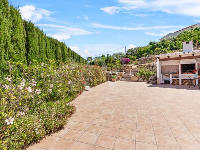 4 soveværelse Villa til salg i Javea / Xabia med swimmingpool - € 1.090.000 (Ref: 9032628)