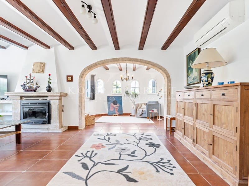 4 soveværelse Villa til salg i Javea / Xabia med swimmingpool - € 1.090.000 (Ref: 9032628)