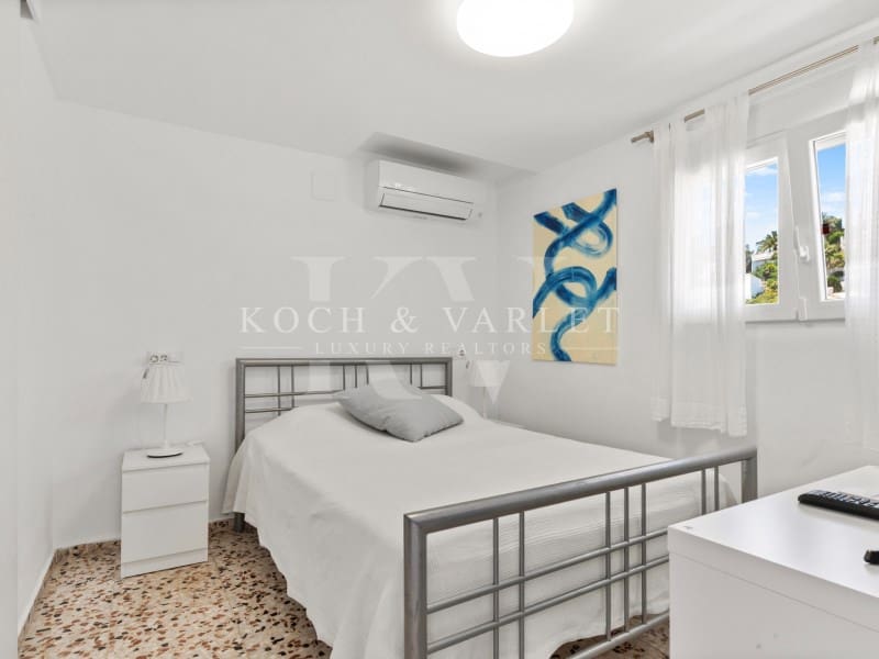 4 soveværelse Villa til salg i Javea / Xabia med swimmingpool - € 750.000 (Ref: 9032629)