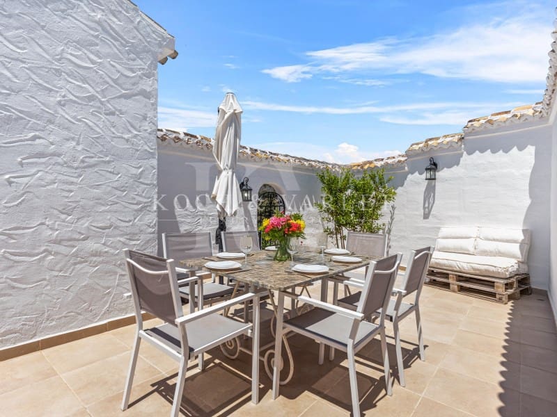 4 soveværelse Villa til salg i Javea / Xabia med swimmingpool - € 750.000 (Ref: 9032629)