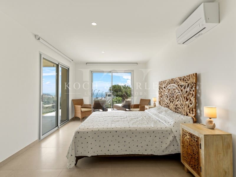 4 quarto Moradia para venda em Cumbre del Sol com piscina - 1 499 000 € (Ref: 9062689)