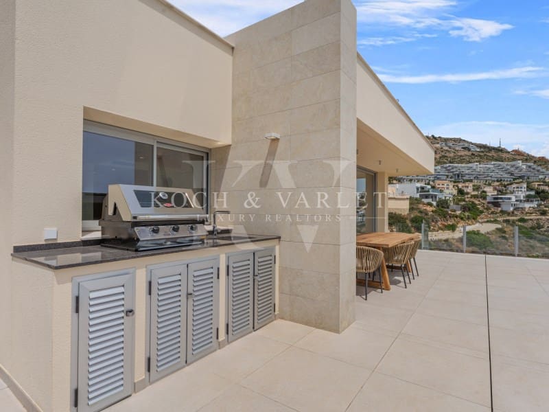 4 quarto Moradia para venda em Cumbre del Sol com piscina - 1 499 000 € (Ref: 9062689)