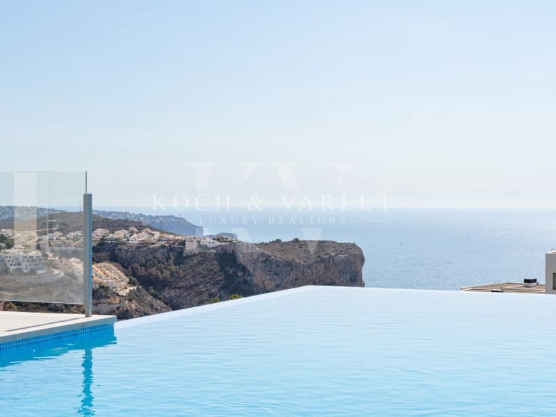 4 quarto Moradia para venda em Cumbre del Sol com piscina - 1 499 000 € (Ref: 9062689)