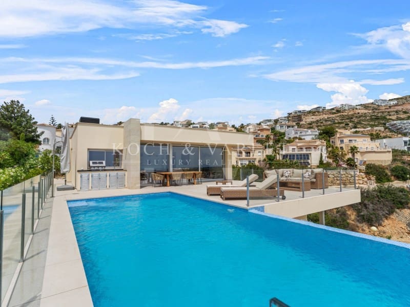 4 quarto Moradia para venda em Cumbre del Sol com piscina - 1 499 000 € (Ref: 9062689)