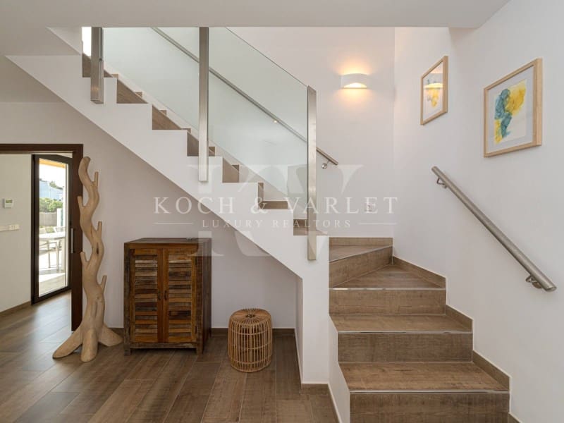 3 soveværelse Villa til salg i Javea / Xabia med swimmingpool - € 1.790.000 (Ref: 9125526)