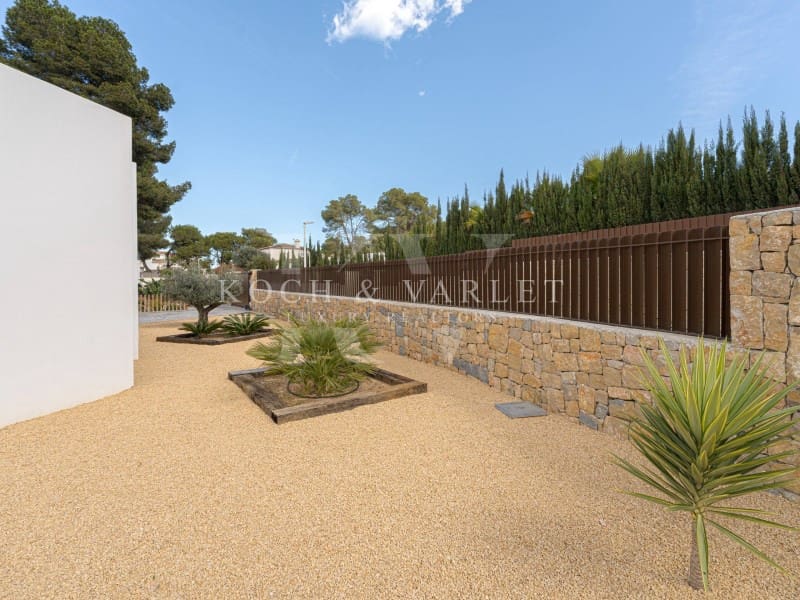 3 soveværelse Villa til salg i Javea / Xabia med swimmingpool - € 1.790.000 (Ref: 9125526)