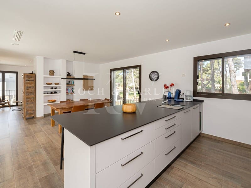 3 soveværelse Villa til salg i Javea / Xabia med swimmingpool - € 1.790.000 (Ref: 9125526)