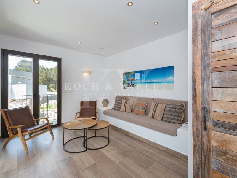 3 soveværelse Villa til salg i Javea / Xabia med swimmingpool - € 1.790.000 (Ref: 9125526)