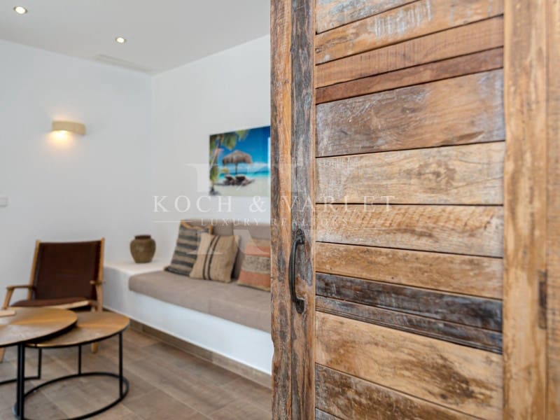 3 soveværelse Villa til salg i Javea / Xabia med swimmingpool - € 1.790.000 (Ref: 9125526)