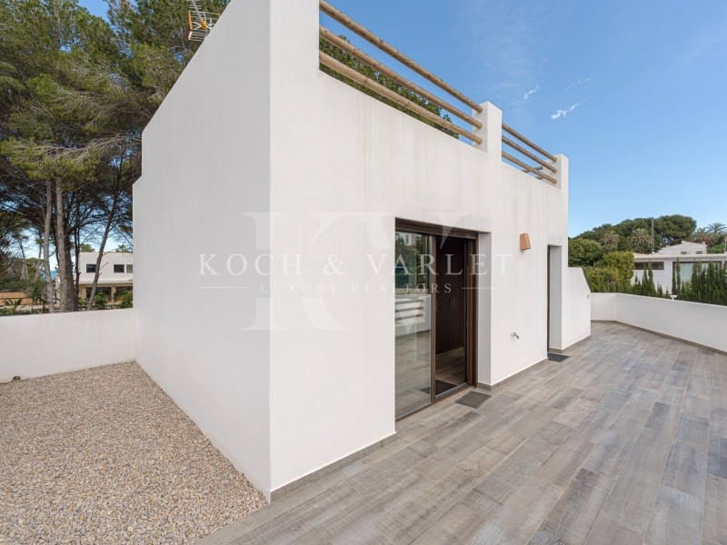 3 soveværelse Villa til salg i Javea / Xabia med swimmingpool - € 1.790.000 (Ref: 9125526)