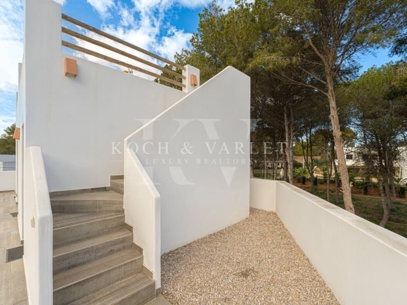 3 soveværelse Villa til salg i Javea / Xabia med swimmingpool - € 1.790.000 (Ref: 9125526)