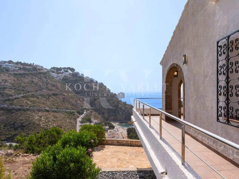 5 soveværelse Villa til salg i Javea / Xabia med swimmingpool - € 2.625.000 (Ref: 9134605)