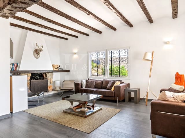 5 bedroom Villa for sale in La Granadella  - Costa Nova, Javea / Xàbia with pool - € 2,625,000 (Ref: 9134605)