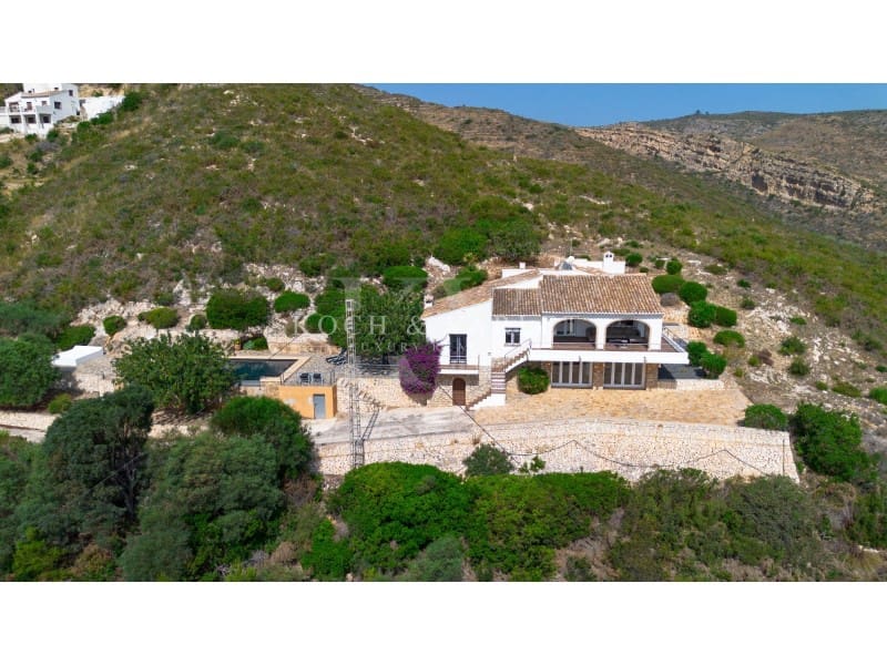 5 soveværelse Villa til salg i Javea / Xabia med swimmingpool - € 2.625.000 (Ref: 9134605)