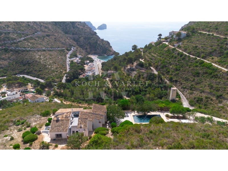 5 soveværelse Villa til salg i Javea / Xabia med swimmingpool - € 2.625.000 (Ref: 9134605)