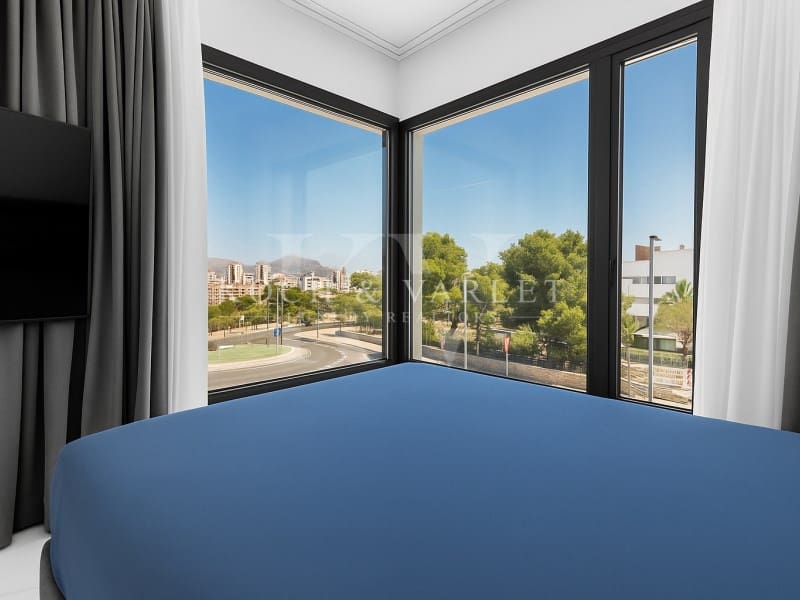 4 soveværelse Villa til salg i Benidorm med swimmingpool - € 2.500.000 (Ref: 9161285)