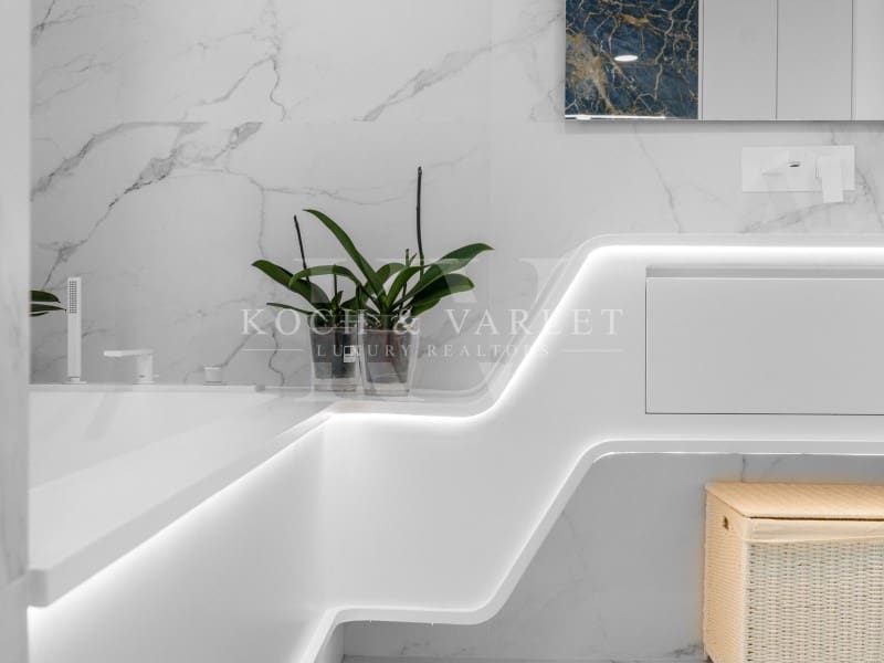 4 soveværelse Villa til salg i Benidorm med swimmingpool - € 2.500.000 (Ref: 9161285)