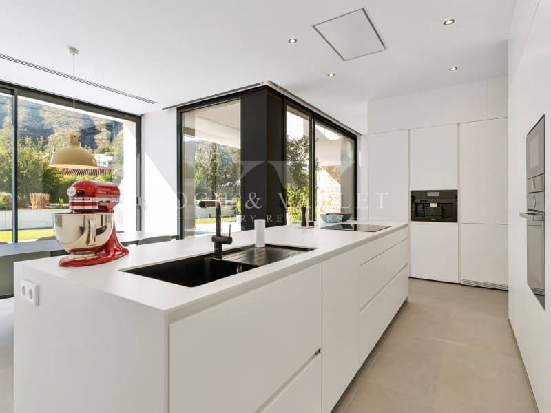 3 Zimmer Villa zu verkaufen in Denia mit Pool - 1.295.000 € (Ref: 9272774)