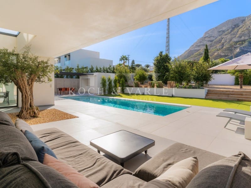 3 Zimmer Villa zu verkaufen in Denia mit Pool - 1.295.000 € (Ref: 9272774)