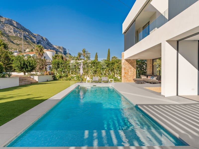 3 Zimmer Villa zu verkaufen in Denia mit Pool - 1.295.000 € (Ref: 9272774)