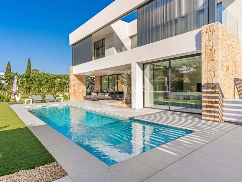 3 Zimmer Villa zu verkaufen in Denia mit Pool - 1.295.000 € (Ref: 9272774)