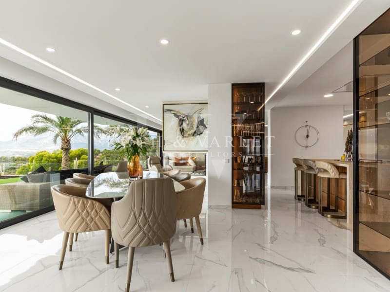 6 bedroom Villa for sale in Altea la Vella with pool garage - € 5,595,000 (Ref: 9330944)