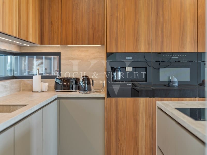 6 bedroom Villa for sale in Altea la Vella with pool garage - € 5,595,000 (Ref: 9330944)