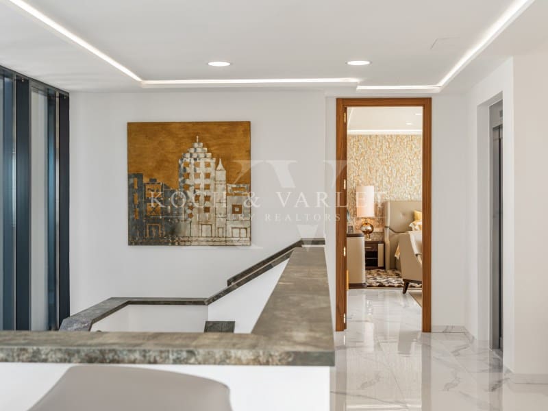 6 bedroom Villa for sale in Altea la Vella with pool garage - € 5,595,000 (Ref: 9330944)