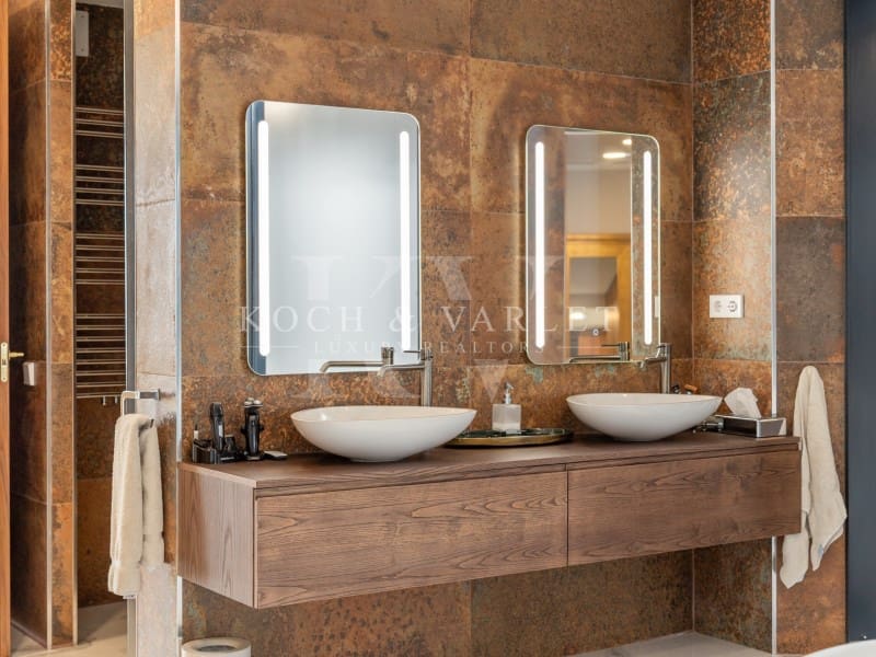 6 bedroom Villa for sale in Altea la Vella with pool garage - € 5,595,000 (Ref: 9330944)