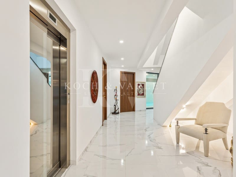 6 bedroom Villa for sale in Altea la Vella with pool garage - € 5,595,000 (Ref: 9330944)